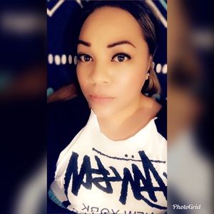 Meet your Posher, Ana